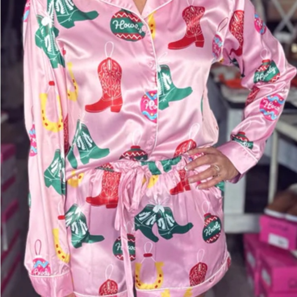 Main Strip Pink Cowboy Boot Pajama Set